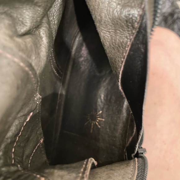 SOLD MO.S Italian Knee Boots - Picture 15 of 17